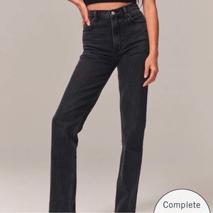 Abercrombie 90’s Straight Ultra High Rise Jeans Black Distressed 26R